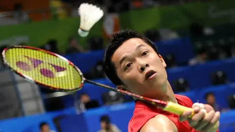 Usia Bukan Penghalang! Legenda Bulu Tangkis Indonesia Memukau dengan 7,5 Emas
